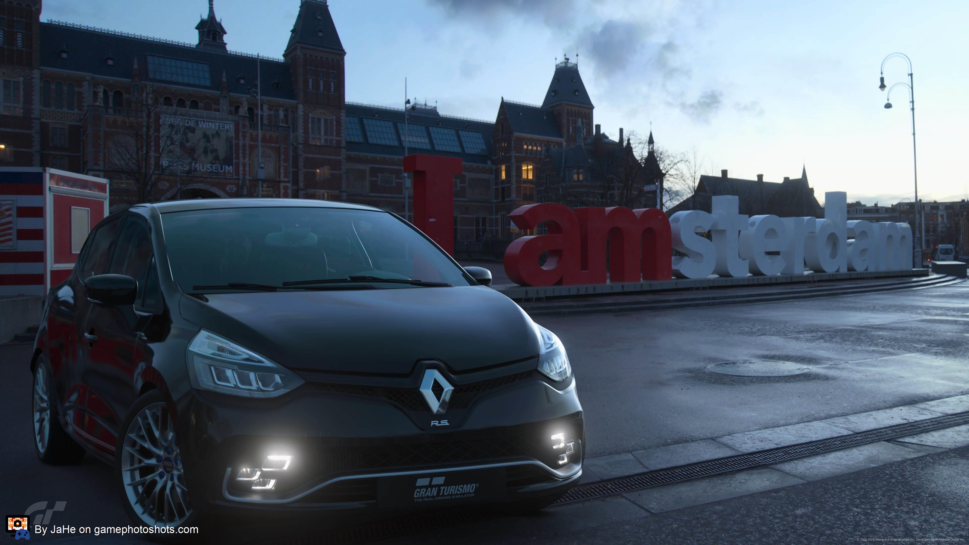 Renault Clio RS in Amsterdam