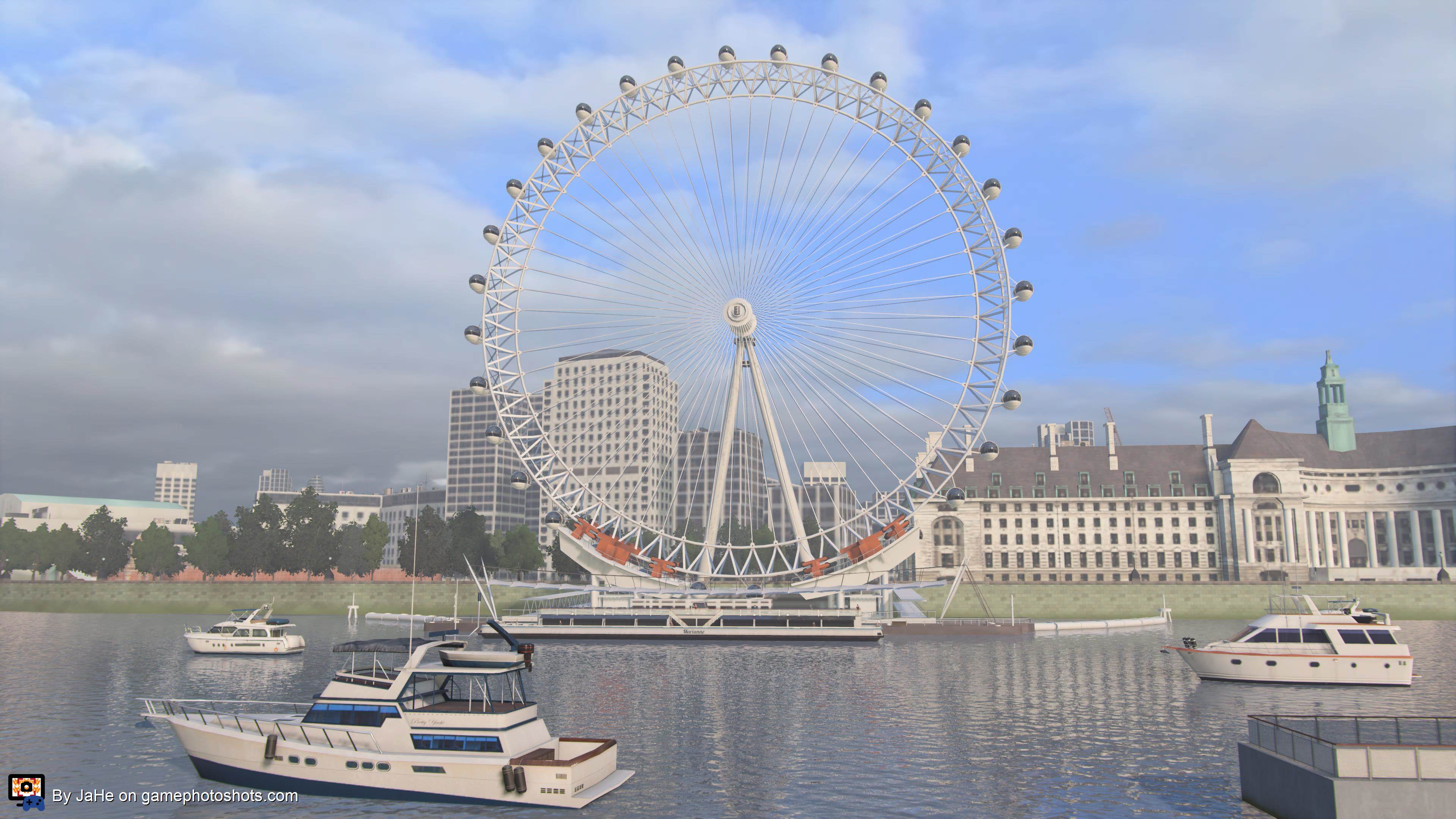 The London Eye ferris wheel at the river Thames
